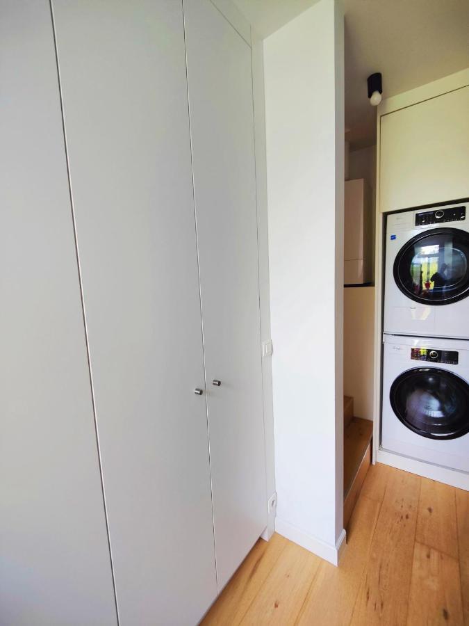 אנטוורפן Traditional Chic, High Ceilings' Apt Aircos And Garage מראה חיצוני תמונה