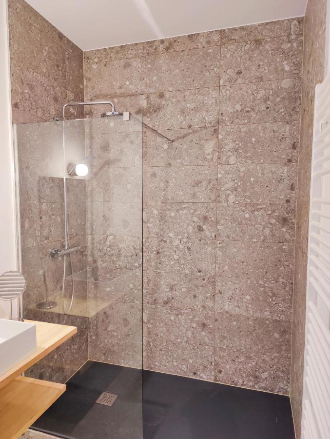 אנטוורפן Traditional Chic, High Ceilings' Apt Aircos And Garage מראה חיצוני תמונה