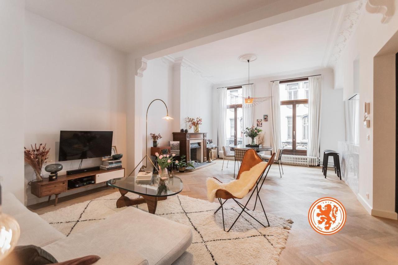 אנטוורפן Traditional Chic, High Ceilings' Apt Aircos And Garage מראה חיצוני תמונה